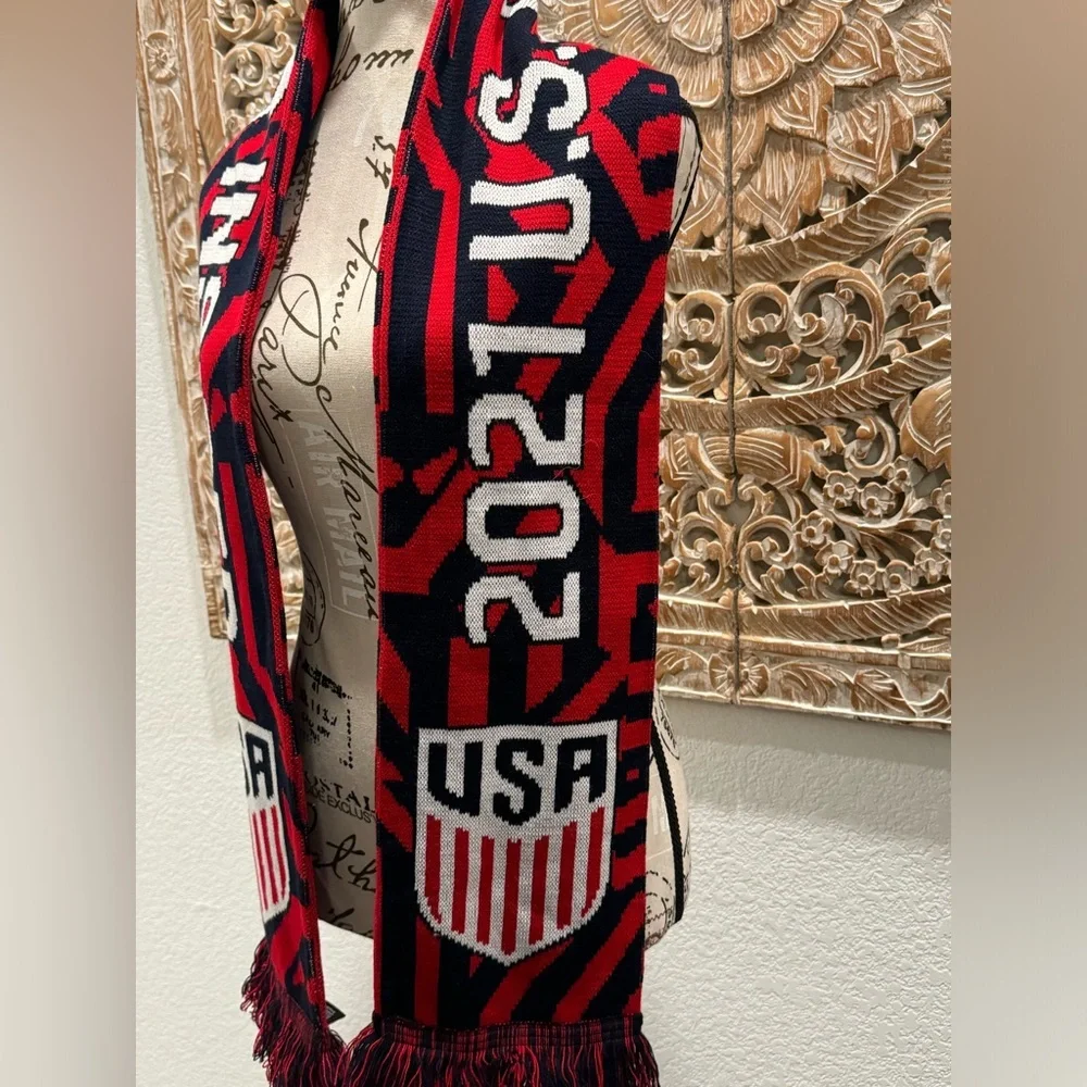 2021 US Soccer Insider USA Scarf- Measures 60”Lx7”W